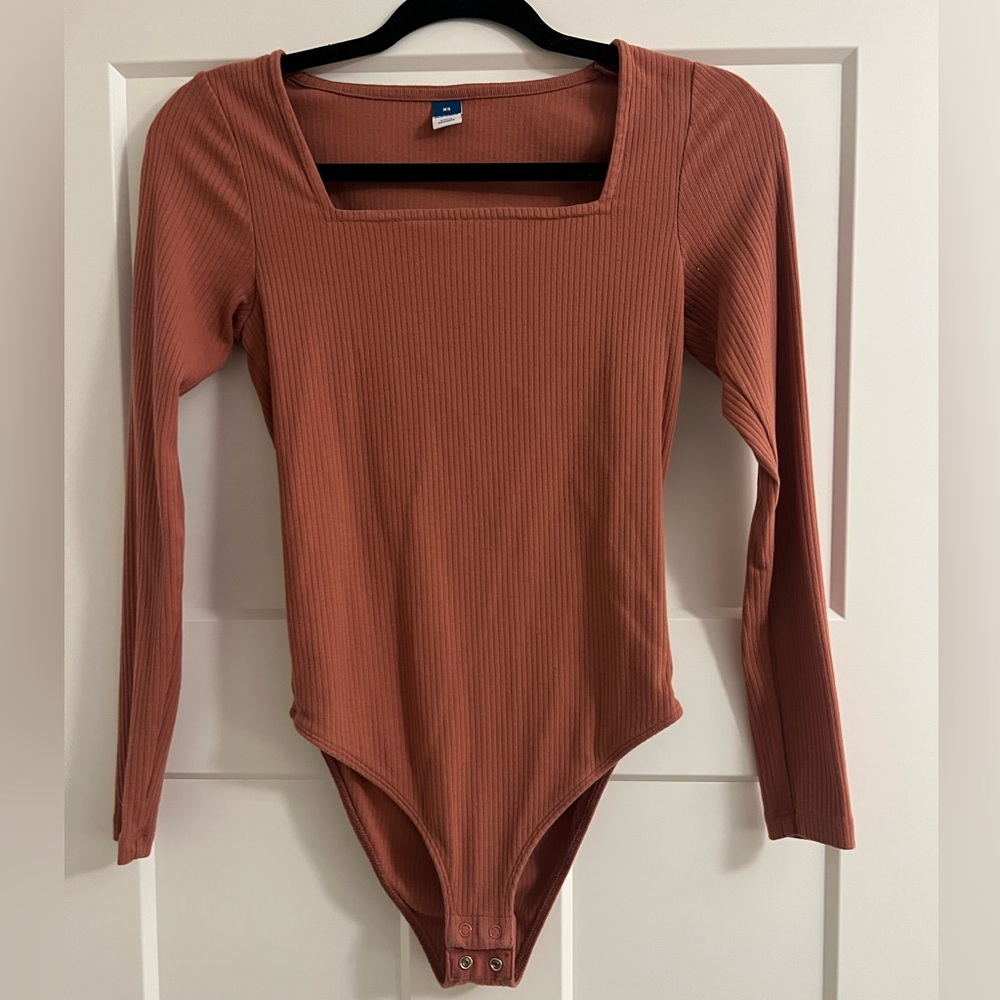 Old Navy Ribbed Square Neck Body Suit